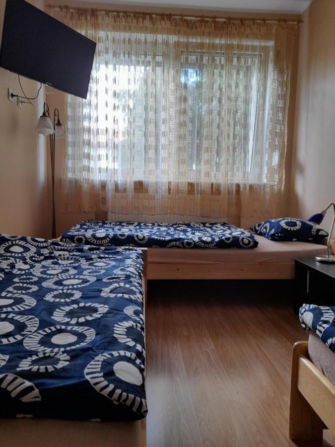Taniespanie Rokietnica Rokietnica  Dış mekan fotoğraf